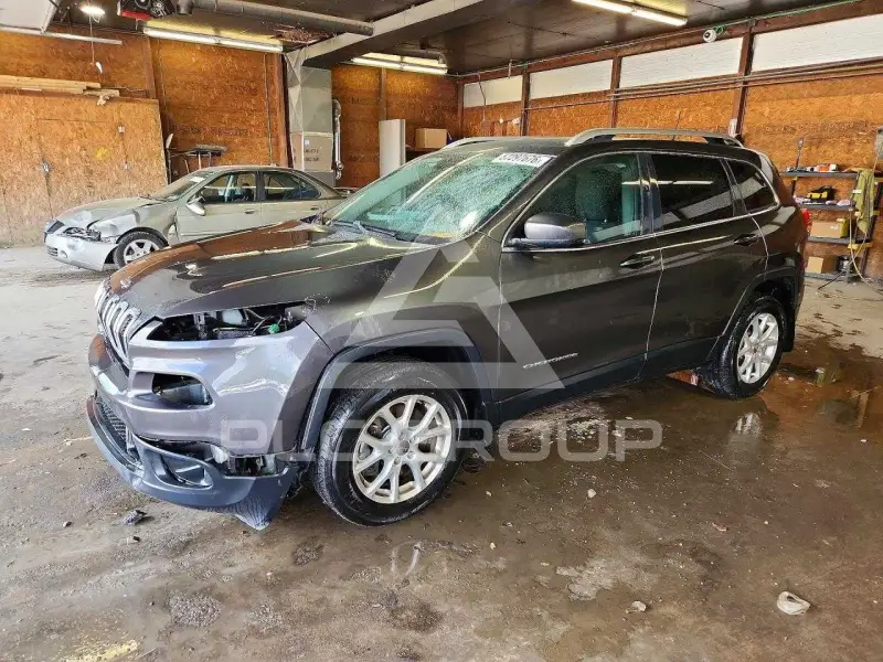2016 Jeep CHEROKEE фото