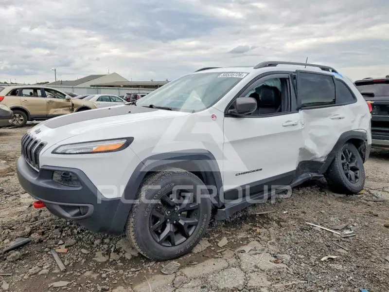 2016 Jeep CHEROKEE фото