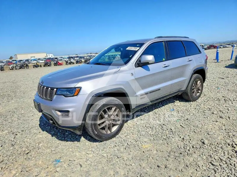 2016 Jeep CHEROKEE фото