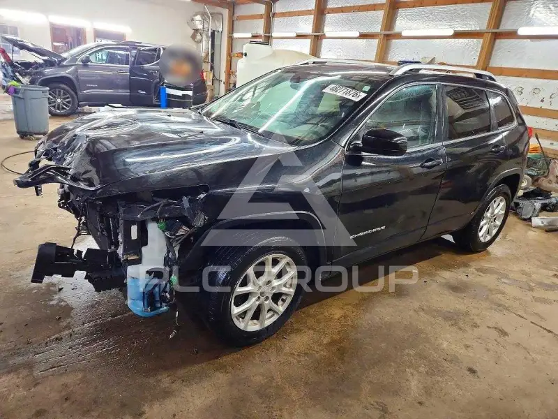 2016 Jeep CHEROKEE фото