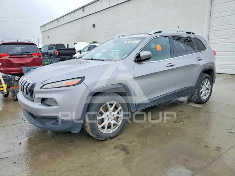 2016 Jeep CHEROKEE фото