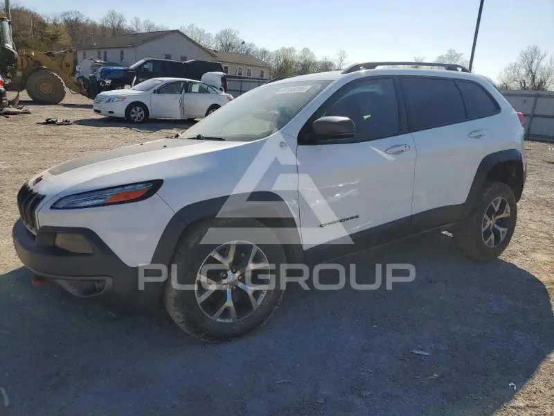 2016 Jeep CHEROKEE фото