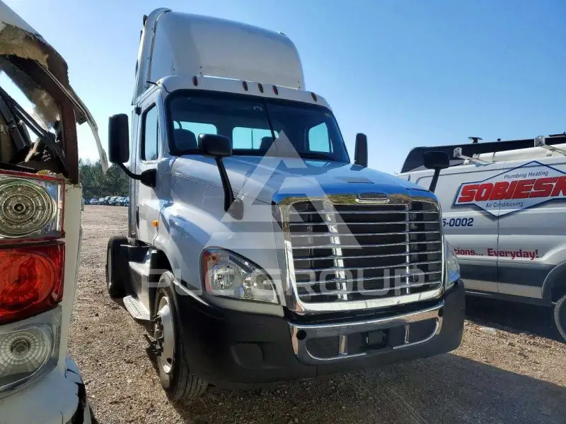2016 Freightliner All Other photo