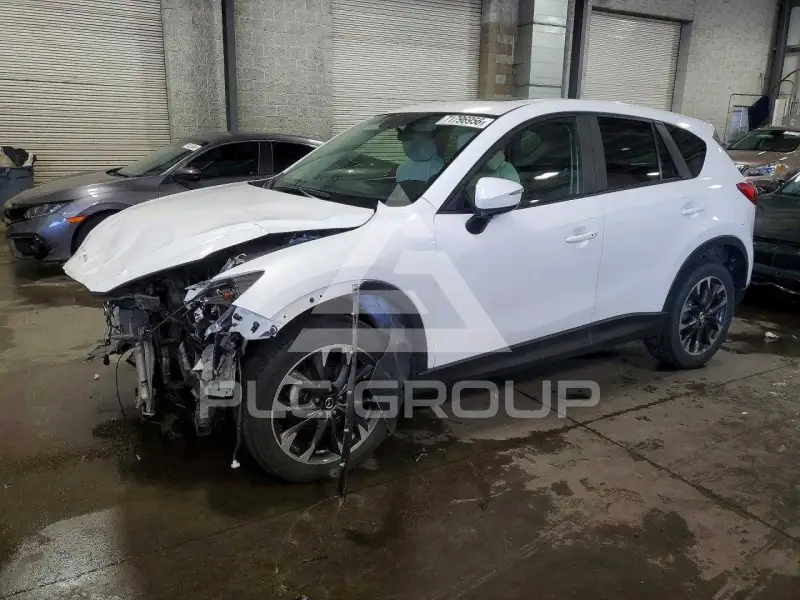 2016 Mazda CX-5 photo