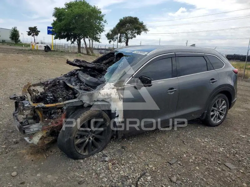 2016 Mazda CX-9 photo