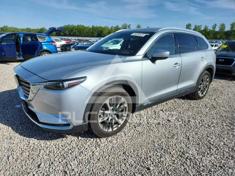 2016 Mazda CX-9 photo