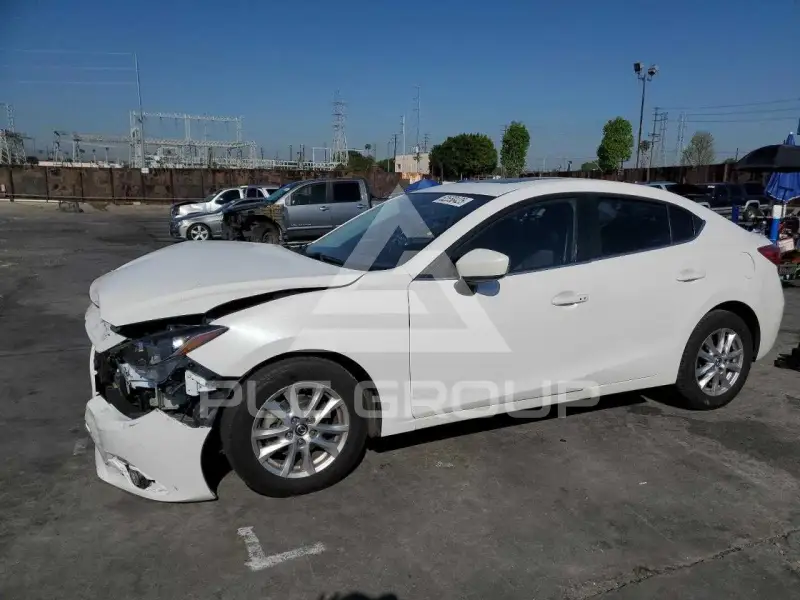 2016 Mazda 3 фото