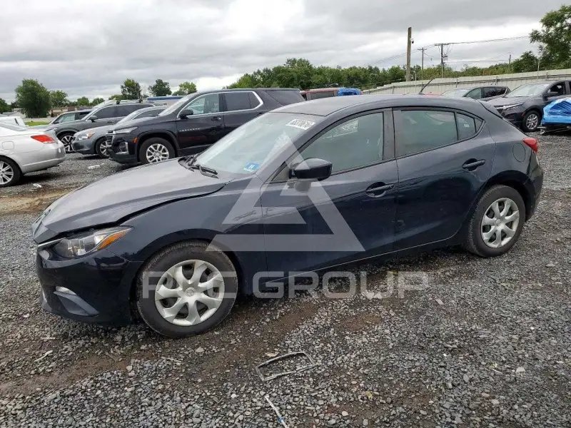 2016 Mazda 3 фото