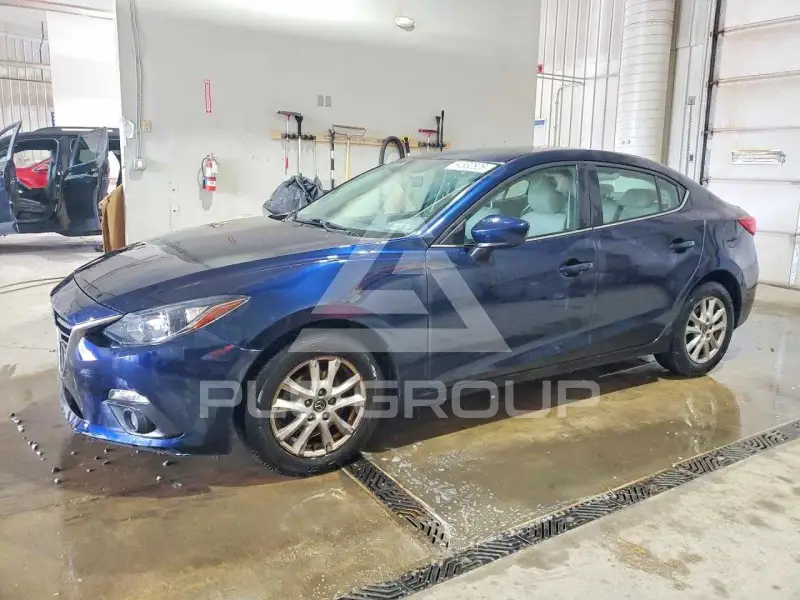 2016 Mazda 3 фото