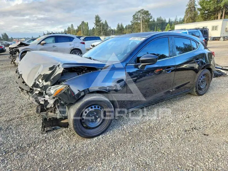 2016 Mazda 3 фото