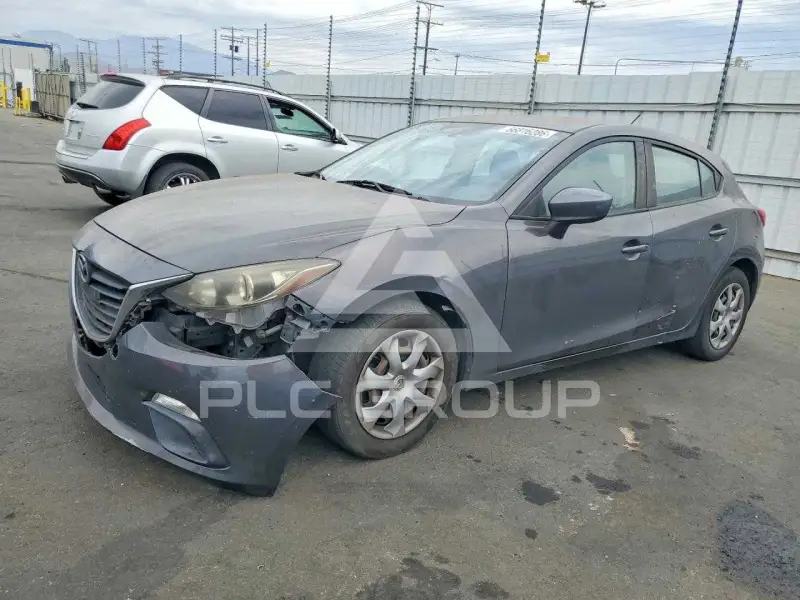 2016 Mazda 3 фото