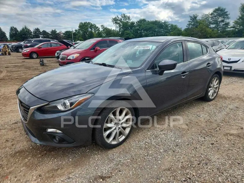 2016 Mazda 3 фото