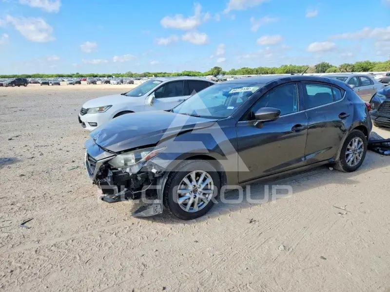 2016 Mazda 3 фото