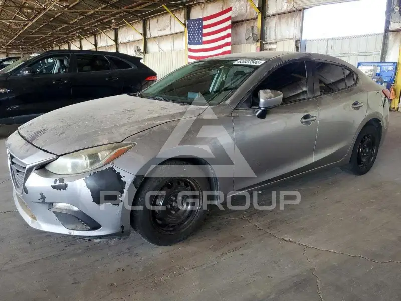 2016 Mazda 3 photo