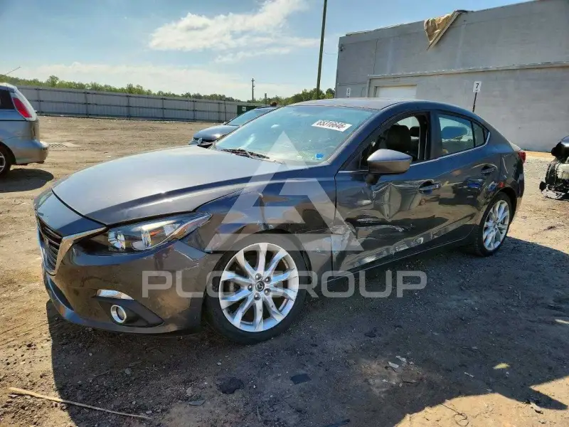 2016 Mazda 3 photo