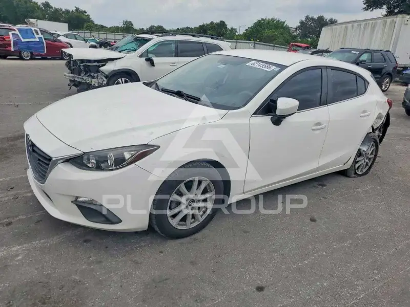 2016 Mazda 3 фото