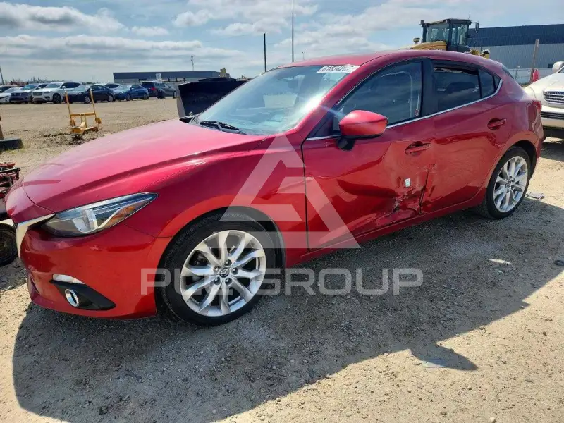 2016 Mazda 3 photo