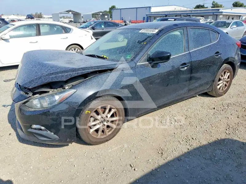 2016 Mazda 3 photo