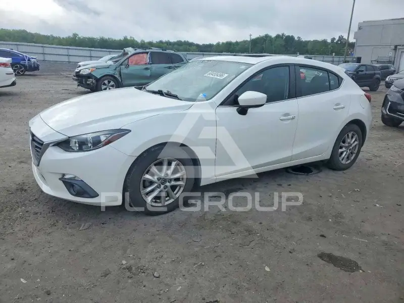 2016 Mazda 3 фото