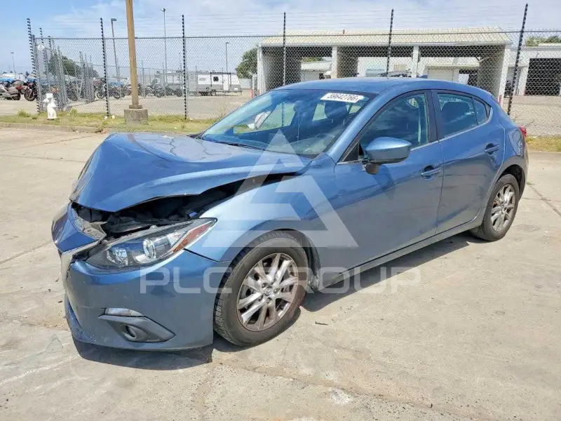 2016 Mazda 3 фото