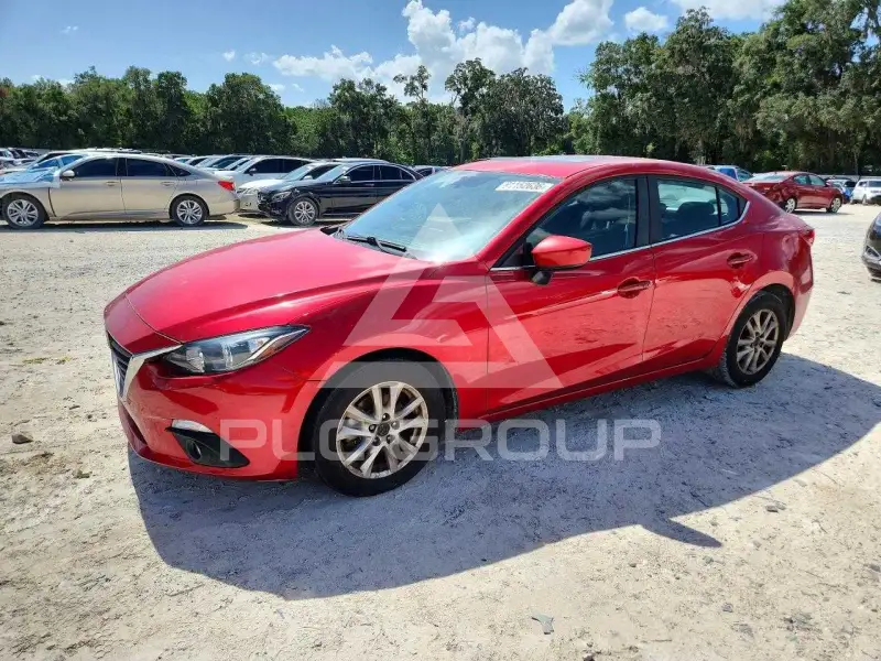 2016 Mazda 3 photo