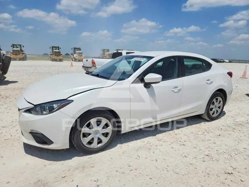 2016 Mazda 3 фото