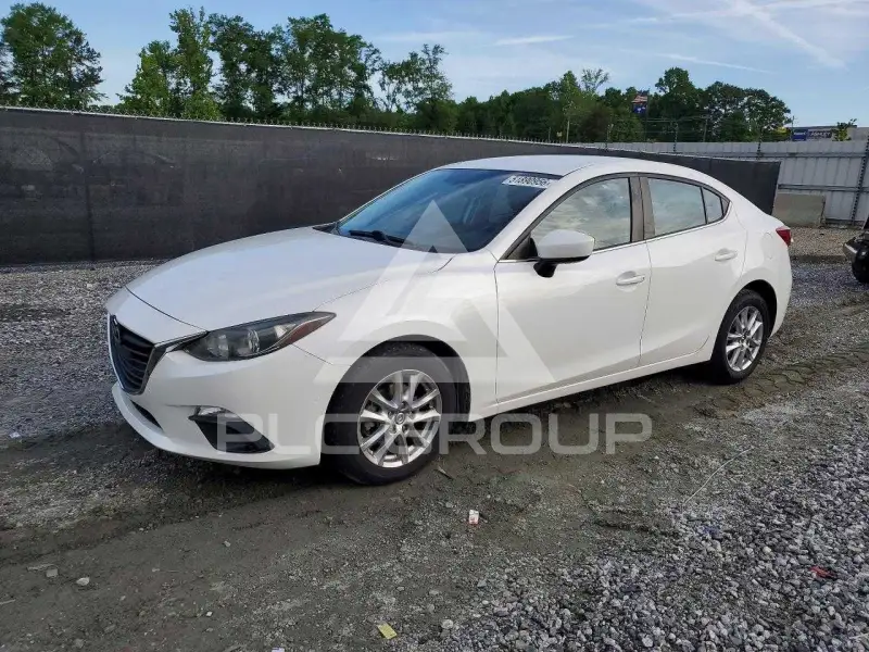 2016 Mazda 3 фото