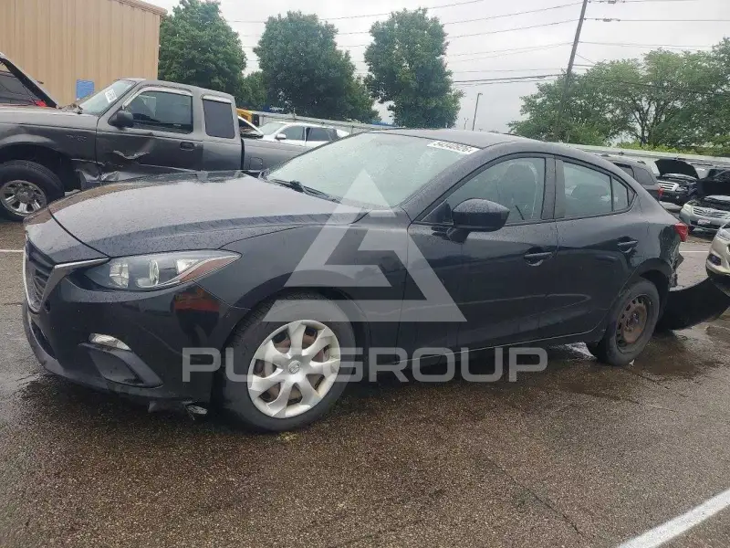 2016 Mazda 3 photo