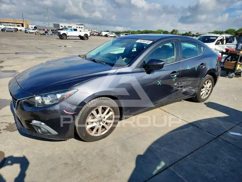 2016 Mazda 3 photo