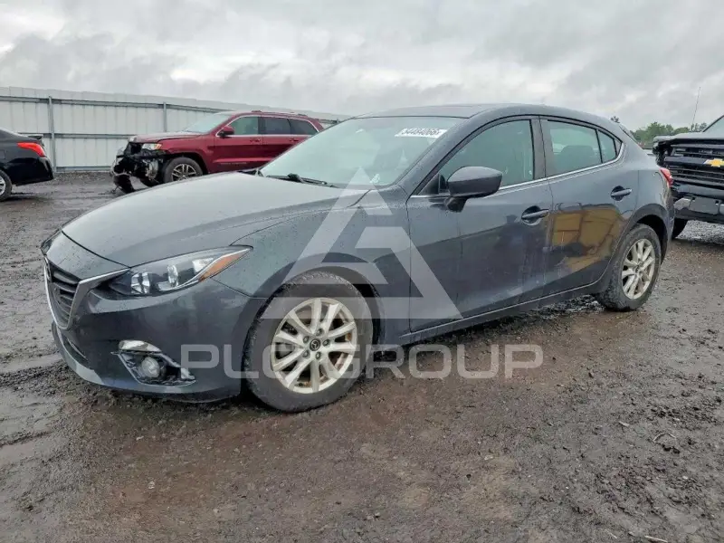 2016 Mazda 3 фото