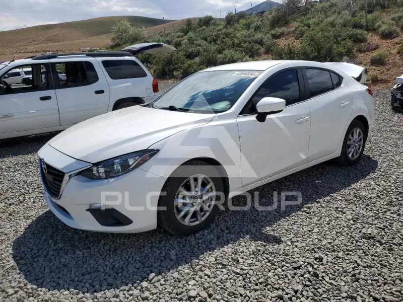 2016 Mazda 3 фото
