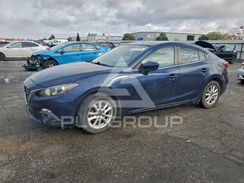 2016 Mazda 3 фото
