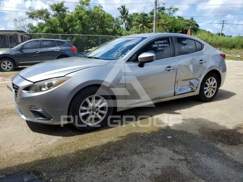 2016 Mazda 3 фото