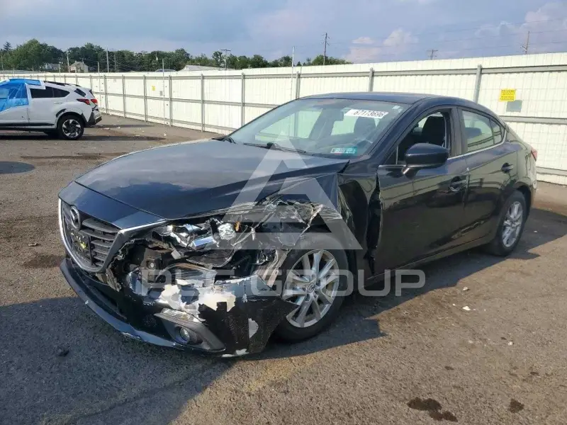 2016 Mazda 3 фото