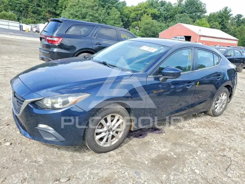 2016 Mazda 3 photo