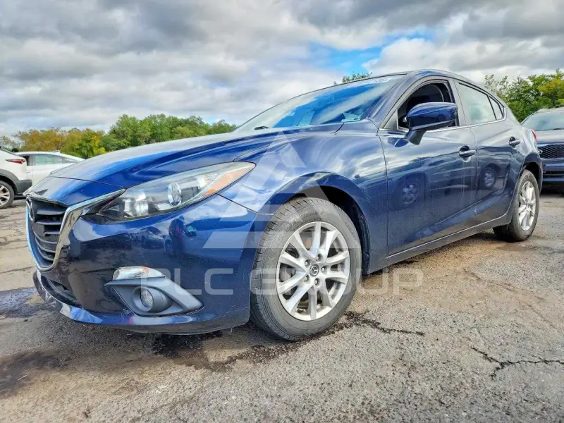 2016 Mazda 3 фото