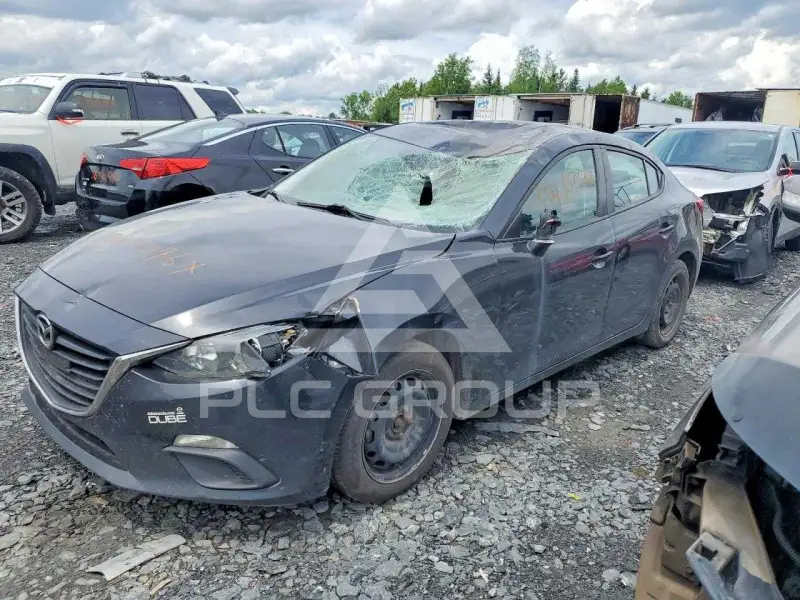 2016 Mazda 3 photo