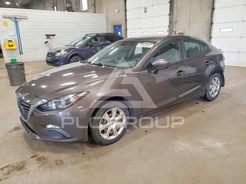 2016 Mazda 3 фото
