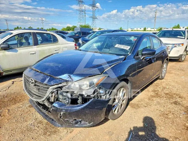 2016 Mazda 3 фото