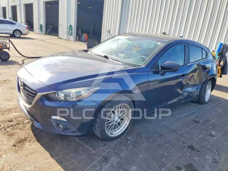 2016 Mazda 3 фото