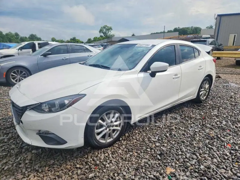 2016 Mazda 3 фото