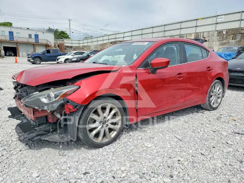 2016 Mazda 3 photo