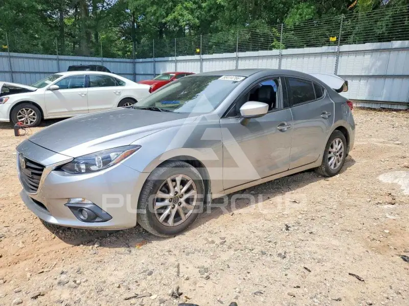 2016 Mazda 3 фото