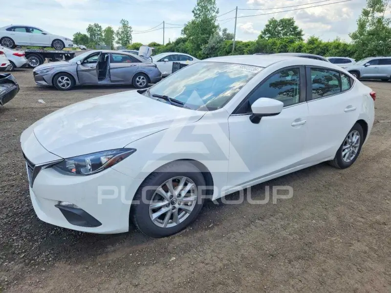2016 Mazda 3 фото