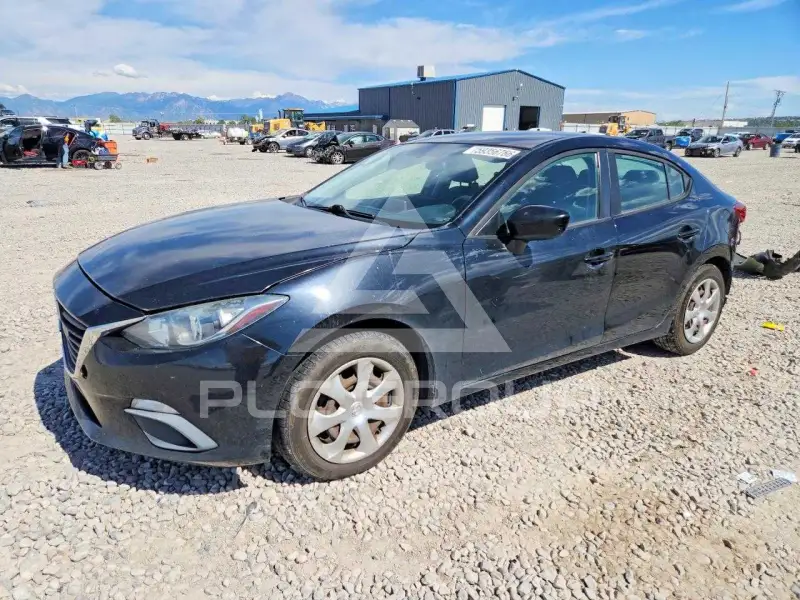 2016 Mazda 3 фото