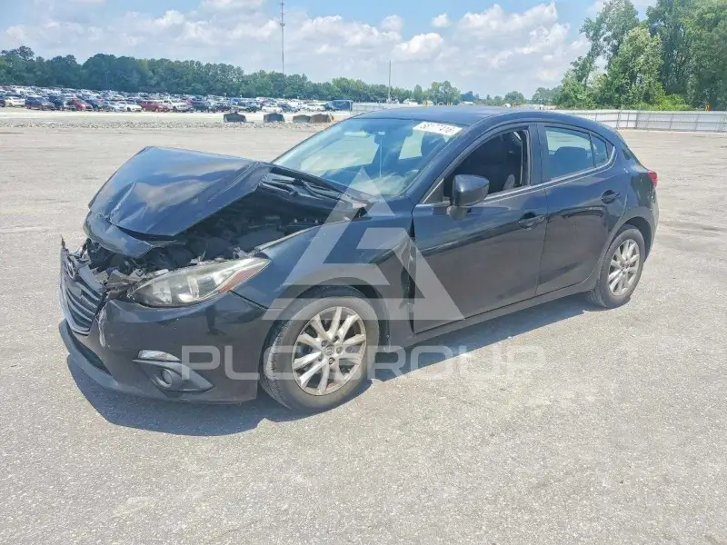 2016 Mazda 3 фото
