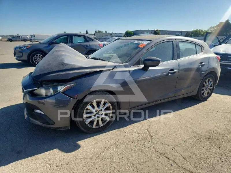 2016 Mazda 3 фото