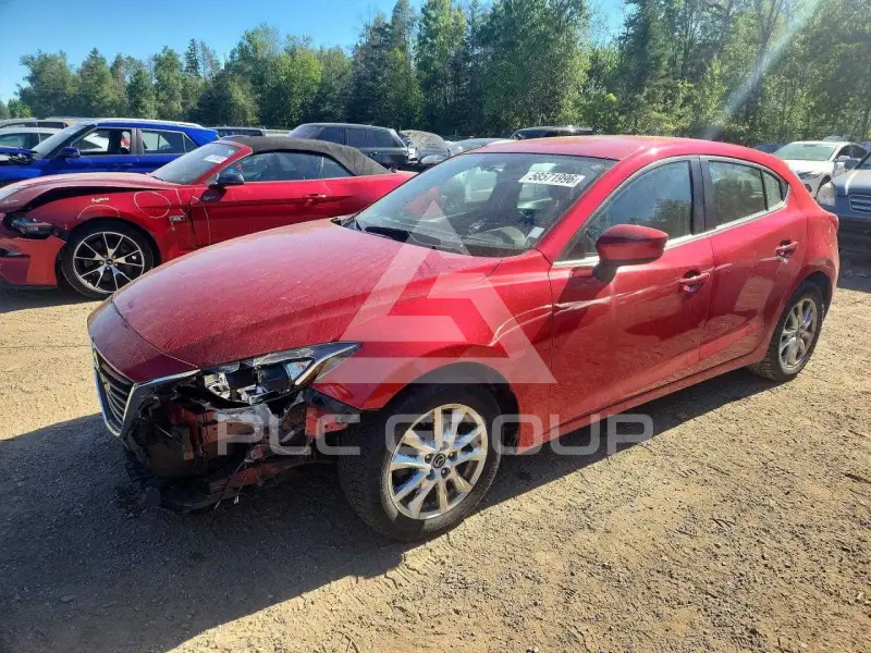2016 Mazda 3 photo