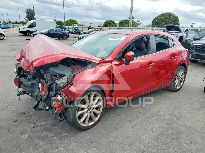 2016 Mazda 3 фото