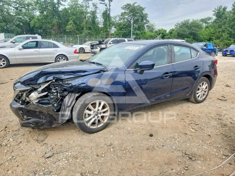 2016 Mazda 3 фото